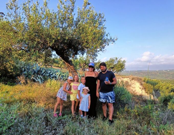 Heraklion: Olive Farm Tour With Tasting of Local Delicacies - Olive Oil Tasting and Pairing