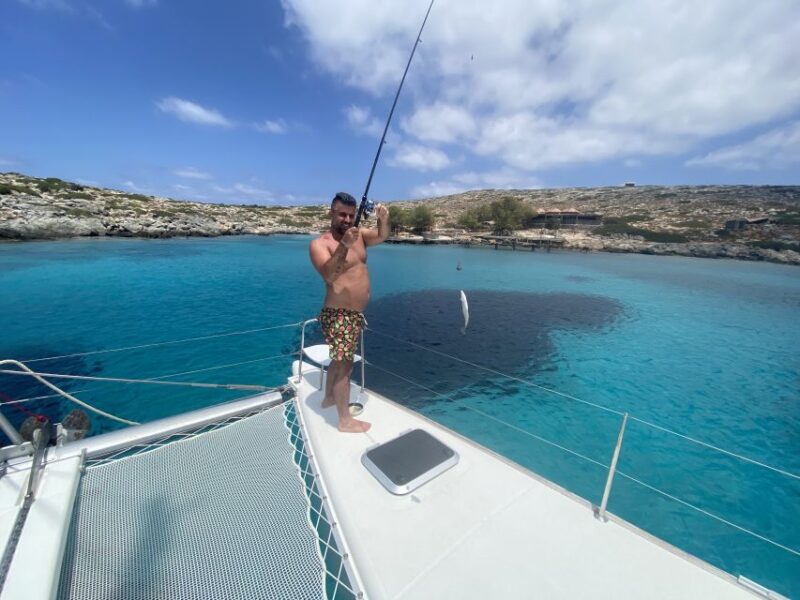 Heraklion Private Catamaran Cruise to Dia - Included Features