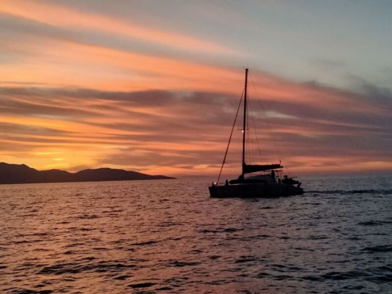 Heraklion: Private Catamaran Dia, Sunset & Appetizers Cruise - Inclusions and Amenities