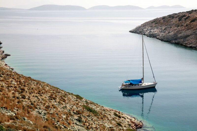 Heraklion: Private Sailing to Dia Island With Lunch - Dolphin Watching