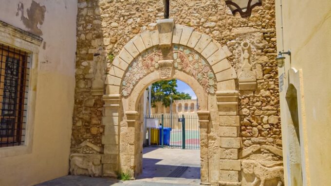 Heraklion: Rethymno and Western Crete Highlights Day Trip - Booking Details