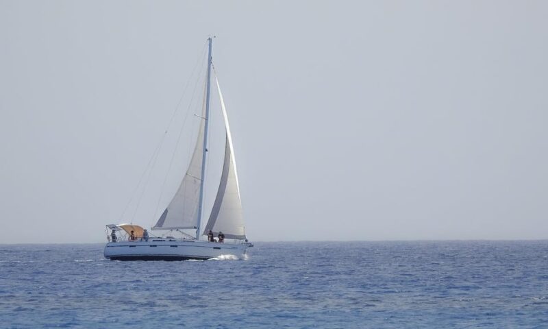 Heraklion: Sailing Cruise to Dia Island With Drinks and Meal - Highlights of the Itinerary