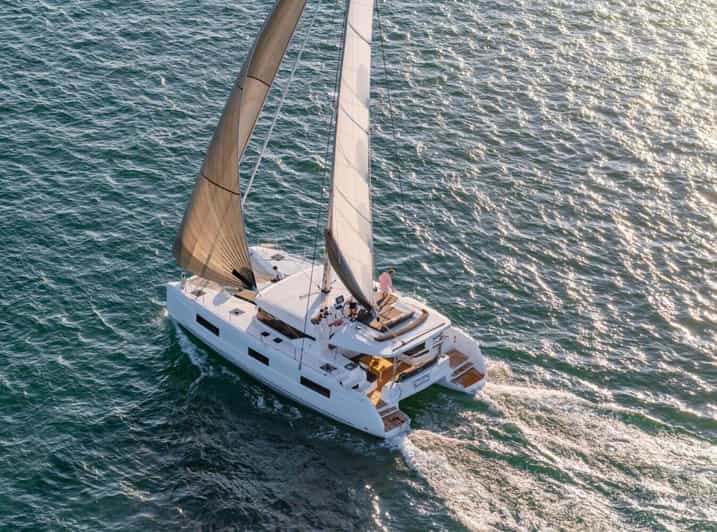 Heraklion: Sailing to Dia Island With Lunch on Catamaran - Key Points