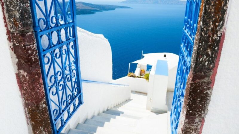 Heraklion: Santorini Ferry and Day Trip to Fira and Oia - Transportation and Inclusions