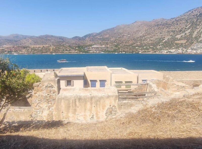 Heraklion: Spinalonga & Agios Nikolaos Tour With BBQ & Swim - Spinalonga Visit