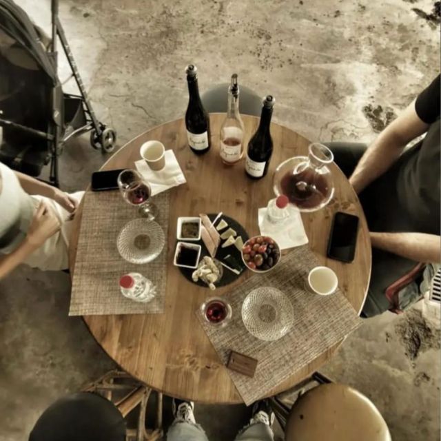 Heraklion: Walking City Tour & Wine Tasting - Meeting Point and Logistics