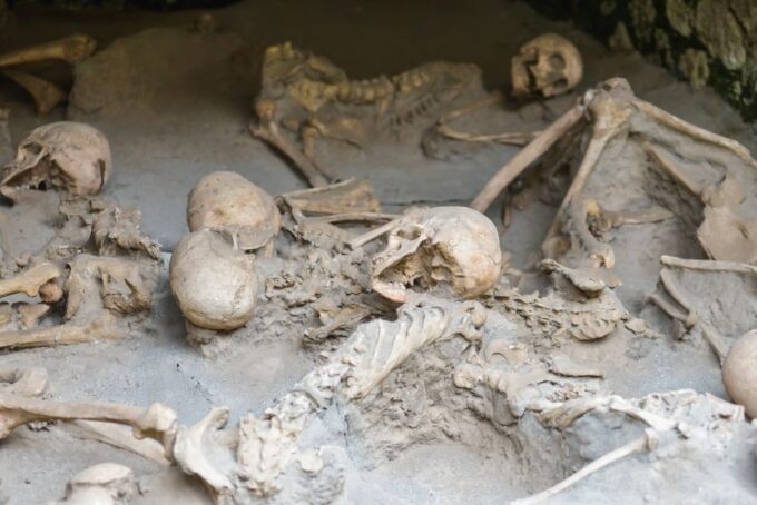 Herculaneum: Private Walking Tour With Archeologist Guide - Tour Duration
