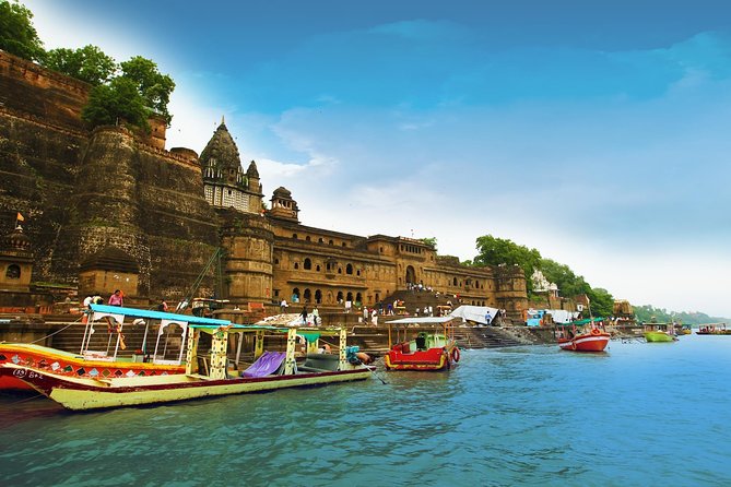 Heritage and History: Maheshwar Day Tour From Indore - Key Points