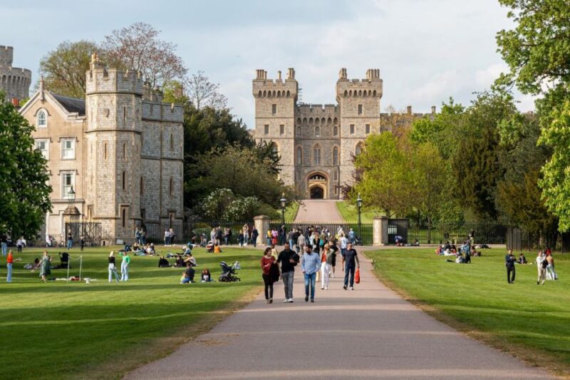 Heritage and Majesty: Private Full-Day Tour From Southampton - Tour Duration