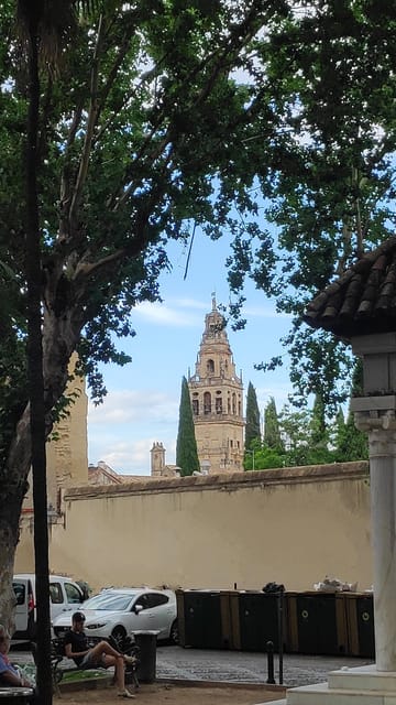 Heritage Córdoba: the Most Essential Tour in Córdoba - Experiencing a Personal Tour With a Small Group