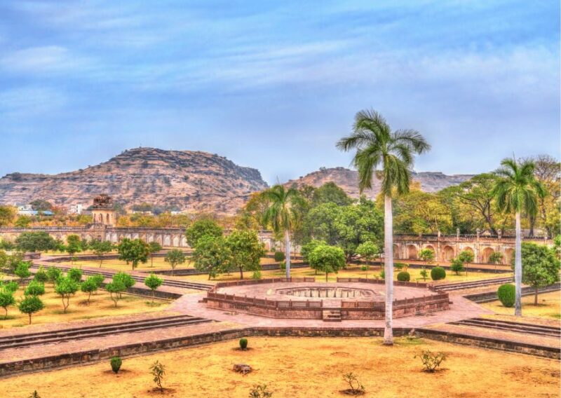 Heritage & Cultural Walk of Aurangabad (2 Hours Guided Tour) - Preparation and Guidelines