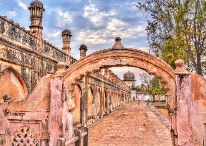 Heritage & Cultural Walk of Aurangabad (2 Hours Guided Tour) - Additional Information