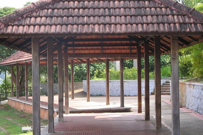 Heritage & Cultural Walk of Trivandrum 2 Hour Guided Walking Tour - Tour Duration and Pricing