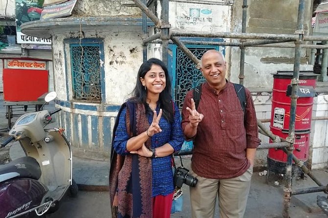 Heritage & Cultural Walk of Udaipur (2 Hours Guided Walking Tour) - Tips for Saving Money
