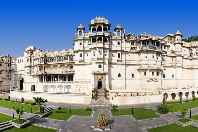 Heritage & Cultural Walk of Udaipur (2 Hours Guided Walking Tour) - Reviews and Feedback