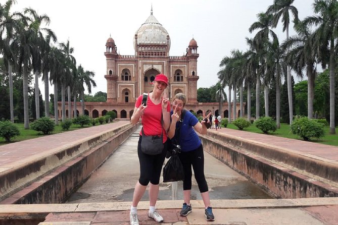 Heritage Delhi Photography Walk (2 Hours Guided Walking Tour With Rickshaw Ride) - Guide and Transportation