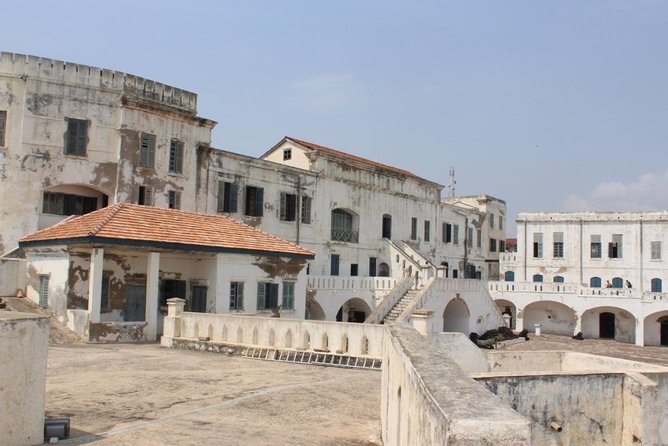 HERITAGE GHANA(Cape Coast Castles and Kakum National Park) - Key Points