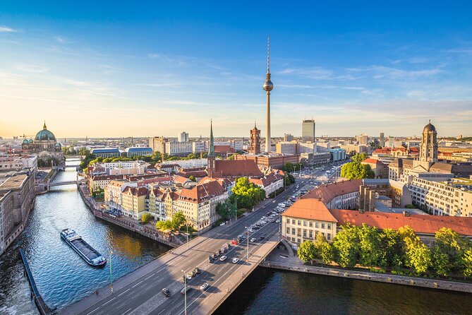 Heritage of Frankfurt – Private Walking Tour for Couples - Meeting and Pickup