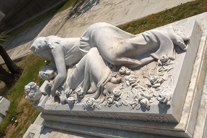 Heritage Routes of Guayaquils Cemetery - Monuments and Mausoleums of Significance
