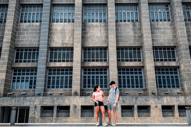 Heritage & Street Art Walking Tour (Bangkok) - Meeting Point and Tour Logistics