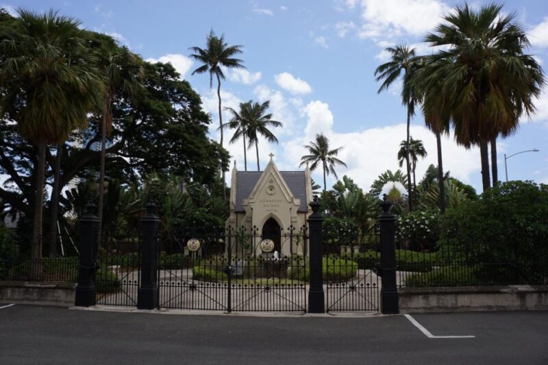 Heritage Trail: A Walk Through Honolulu's Royal Legacy - Key Points