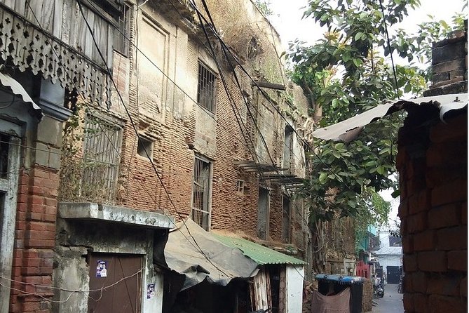 Heritage Walk In The Lanes Of Lucknow Review - Starting the Heritage Walk