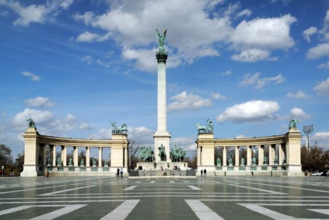 Heroes Square, Andrassy Avenue and City Park Highlights - Important Information