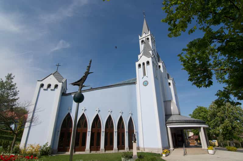 Heviz: Majestic Sounds Organ Concert at the Blue Church - Key Points