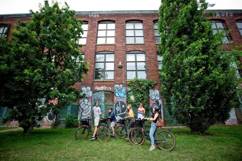 Hidden Gems Bike Tour – Plateau, Mile-End, Jean Talon Market - Itinerary and Highlights