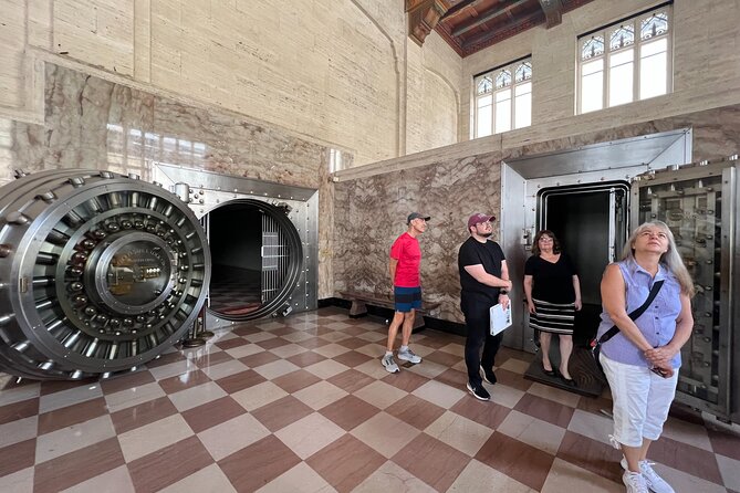 Hidden Gems of Downtown Miami Guided Walking Tour - Meeting Point and Directions