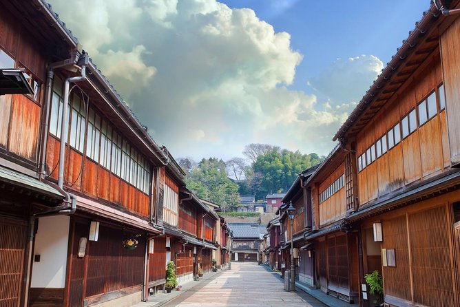 Hidden Gems Of Kanazawa: Private & Personalized Walking Experience - Cancellation and Changes