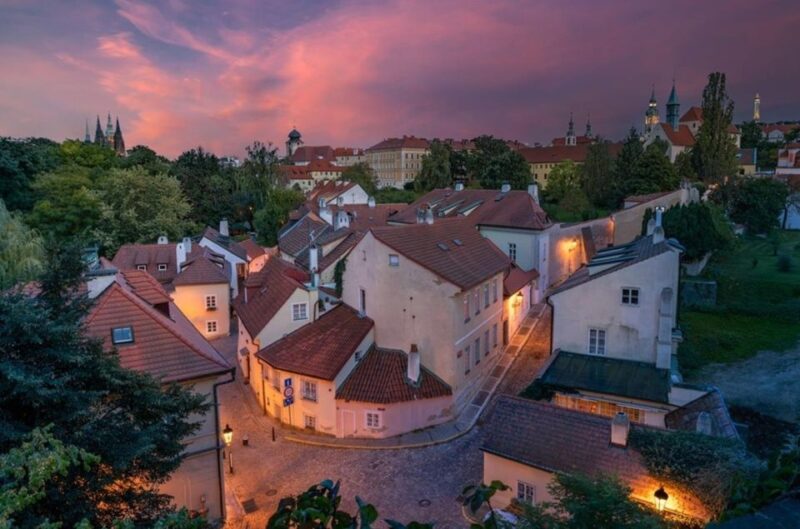 Hidden Gems of Prague - Scenic Journey to Petrin Hill