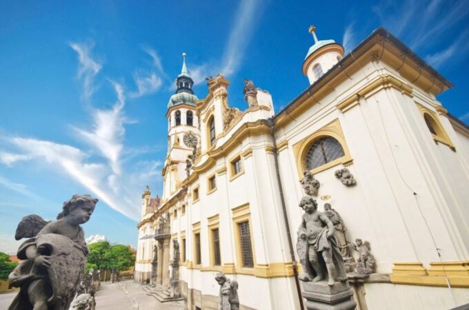 Hidden Gems of Prague - Meeting Point and Navigation Assistance