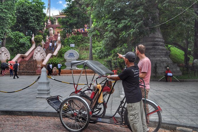 Hidden Phnom Penh City Tour, Royal Palace, Wat Phnom - Dress Code and Meeting Time
