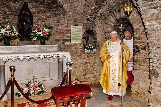 Hidden Sights of Ephesus: Private Tour From Izmir - Uncovering the Magnificence of St. Jean Basilica