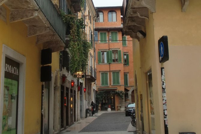 Hidden Verona & Jewish District -3 Hour Private Walking Tour - Insights From an Expert Local Guide