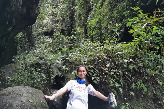 Hidden Waterfall Route - Inclusions