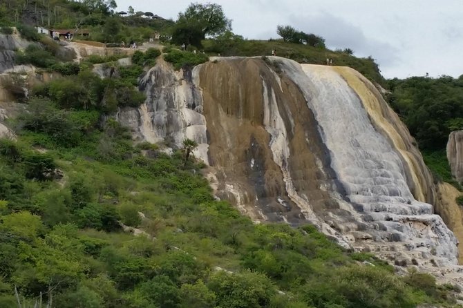 Hierve El Agua and Teotitlan Del Valle Tour From Oaxaca - Traveler Experiences and Feedback
