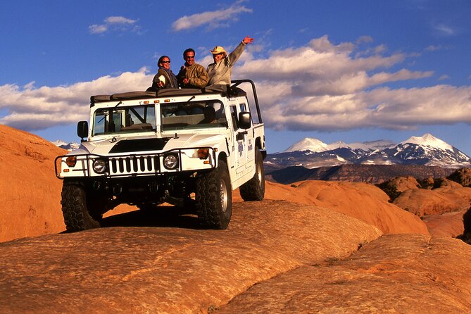 High Adventure Hummer Tour on Hells Revenge - Key Points