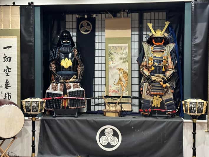 High-Class Samurai and Armor Experience, 90 Min. - Key Points
