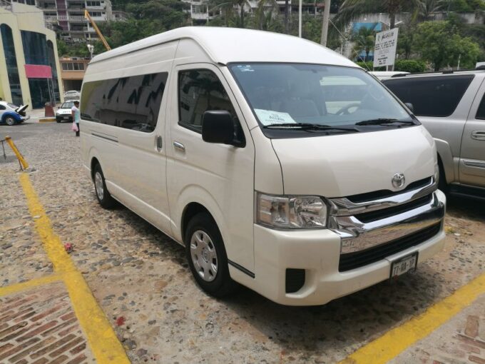 *High Cliff Diver Show & Round Trip Transportation - Pickup Confirmation