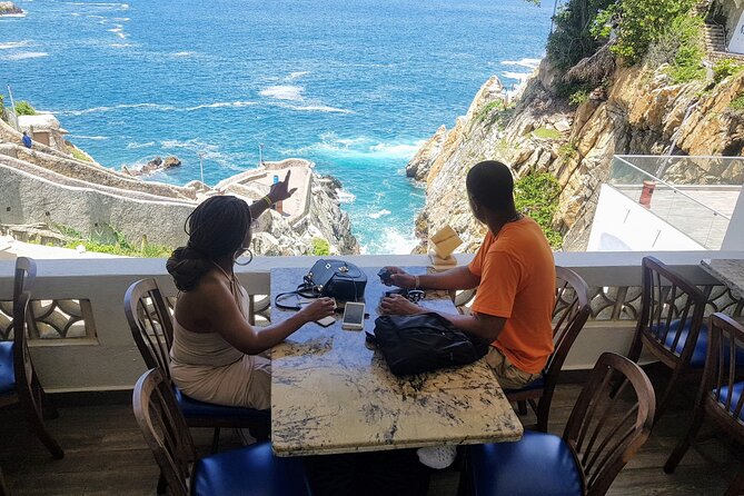High Diver Optional Lunch + Shopping Tour Flea Market & Shops - Frequently Asked Questions