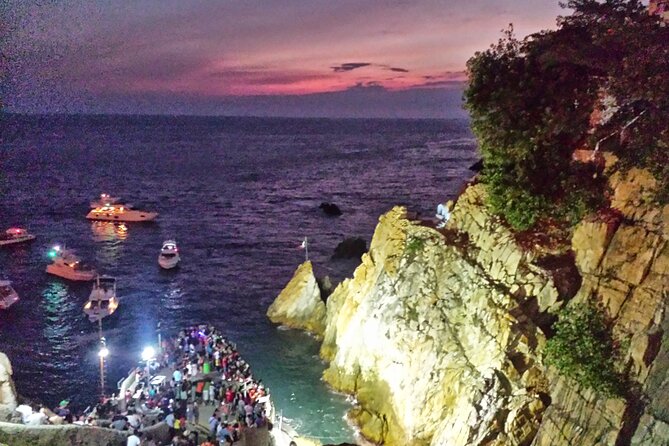 High Divers Deluxe Three Course Dinner + Two Drinks Plus SUNSET - Booking and Cancellation Policy