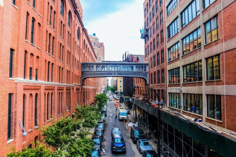 High Line and Chelsea Districts Walking Tour in New York - Starting Location