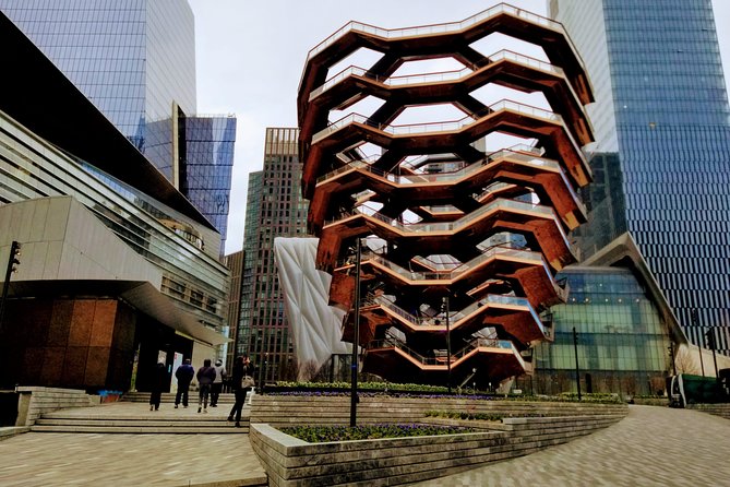 High Line & Hudson Yards Small Group Walking Tour - Accessibility and Requirements