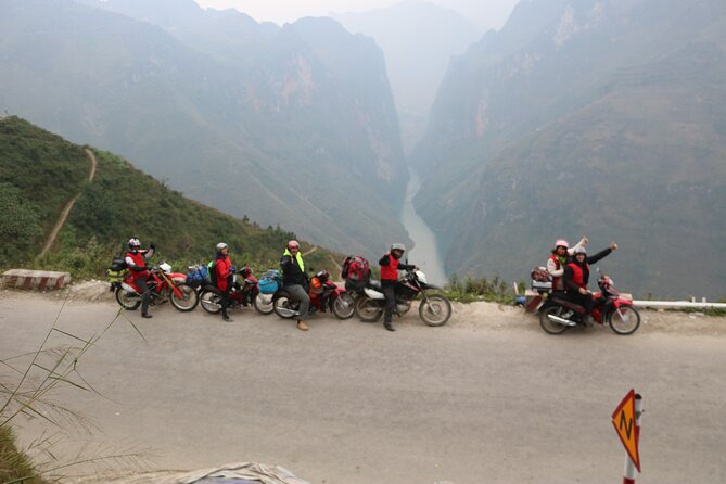 High Quality Motorcycle Dirt Bike 3 Days Tour + Private Room - Unforgettable Experience