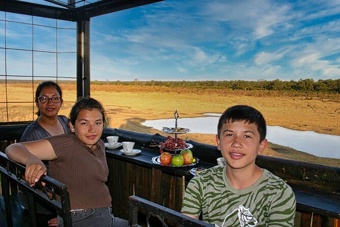 High Tea Safari Game Drive in the Savannah, African Style - Safari Game Drive Experience