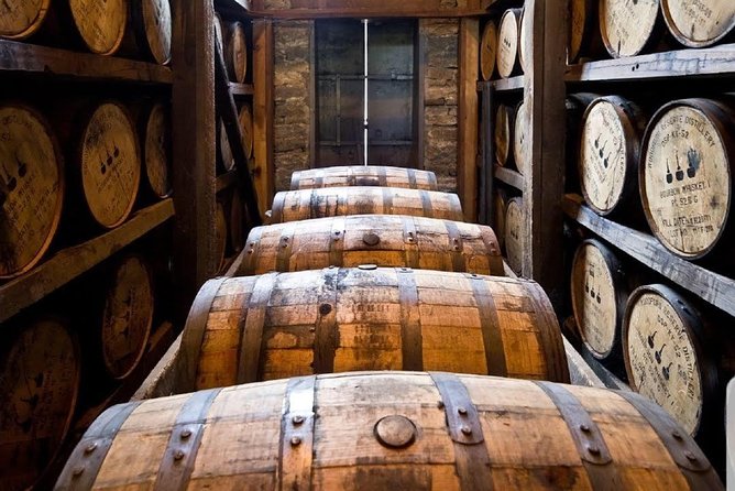 Highland Whisky Experience - Transportation and Amenities