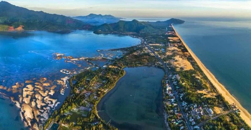 Highlight Tour 4 Days in Hoi an - Da Nang - Vibrant Markets and Alleyways
