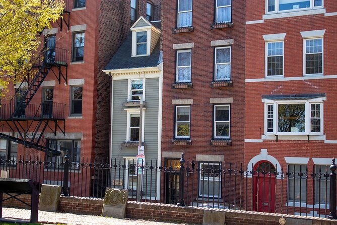 Highlights and History of Boston: GPS Guided Audio Tour - Freedom Trail